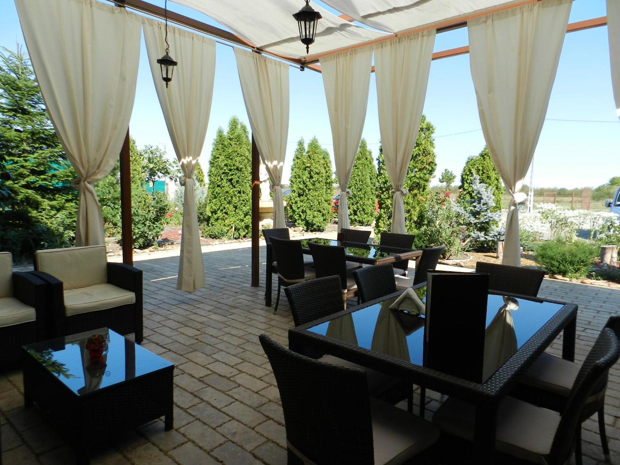 Anette Resort&SPA Covaci Extérieur photo